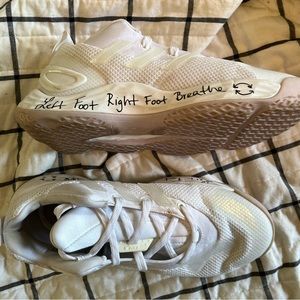 Adidas Barely Worn Gym Shoes (W 7.5)